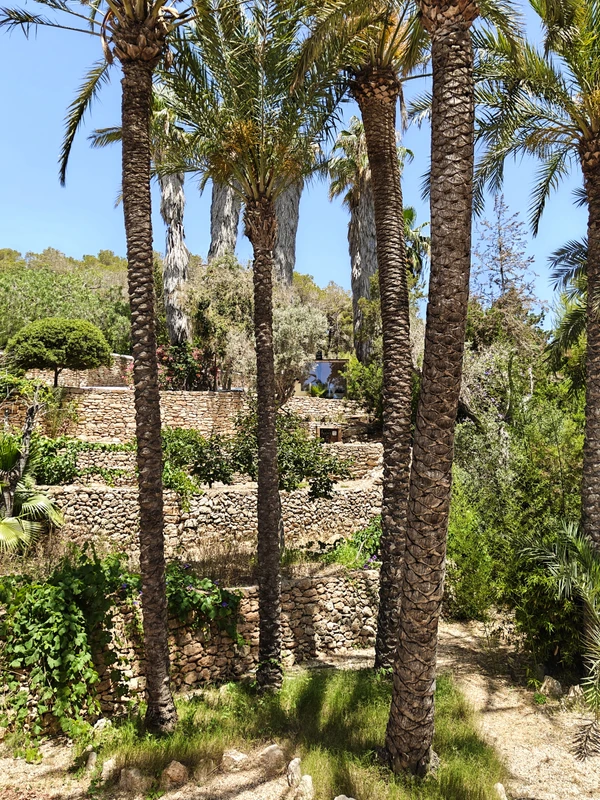 AITO Saunojen hiilletty verhous