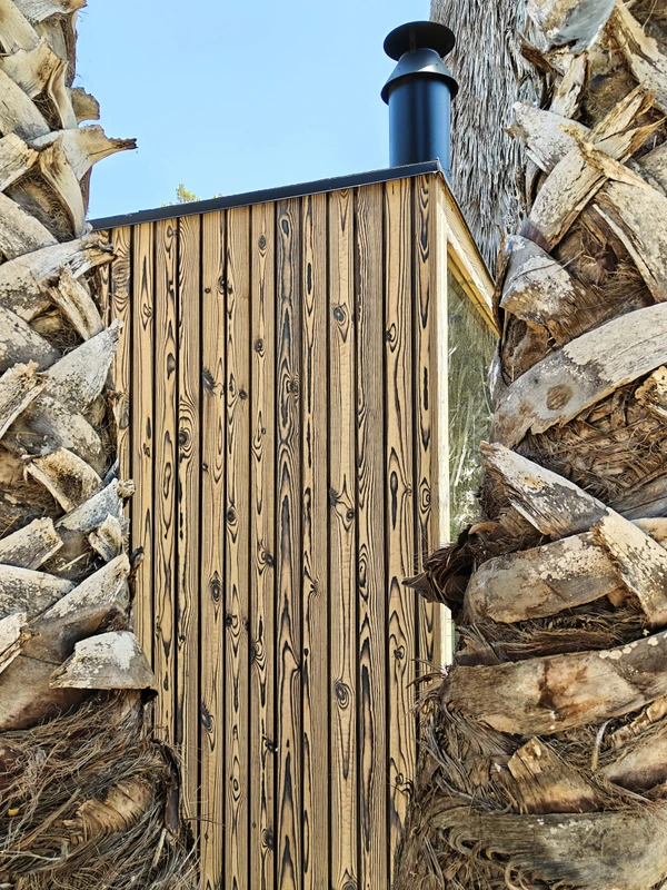 AITO Saunojen hiilletty verhous