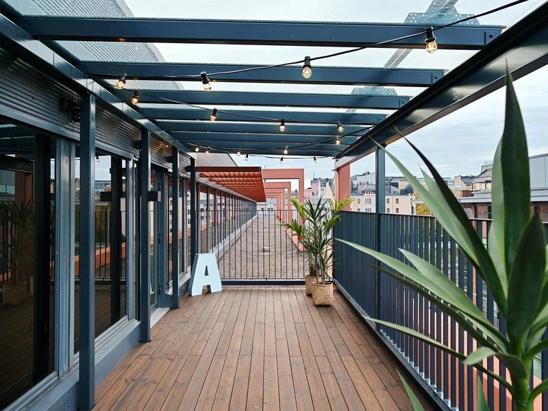 Hiilletty kattoterassi