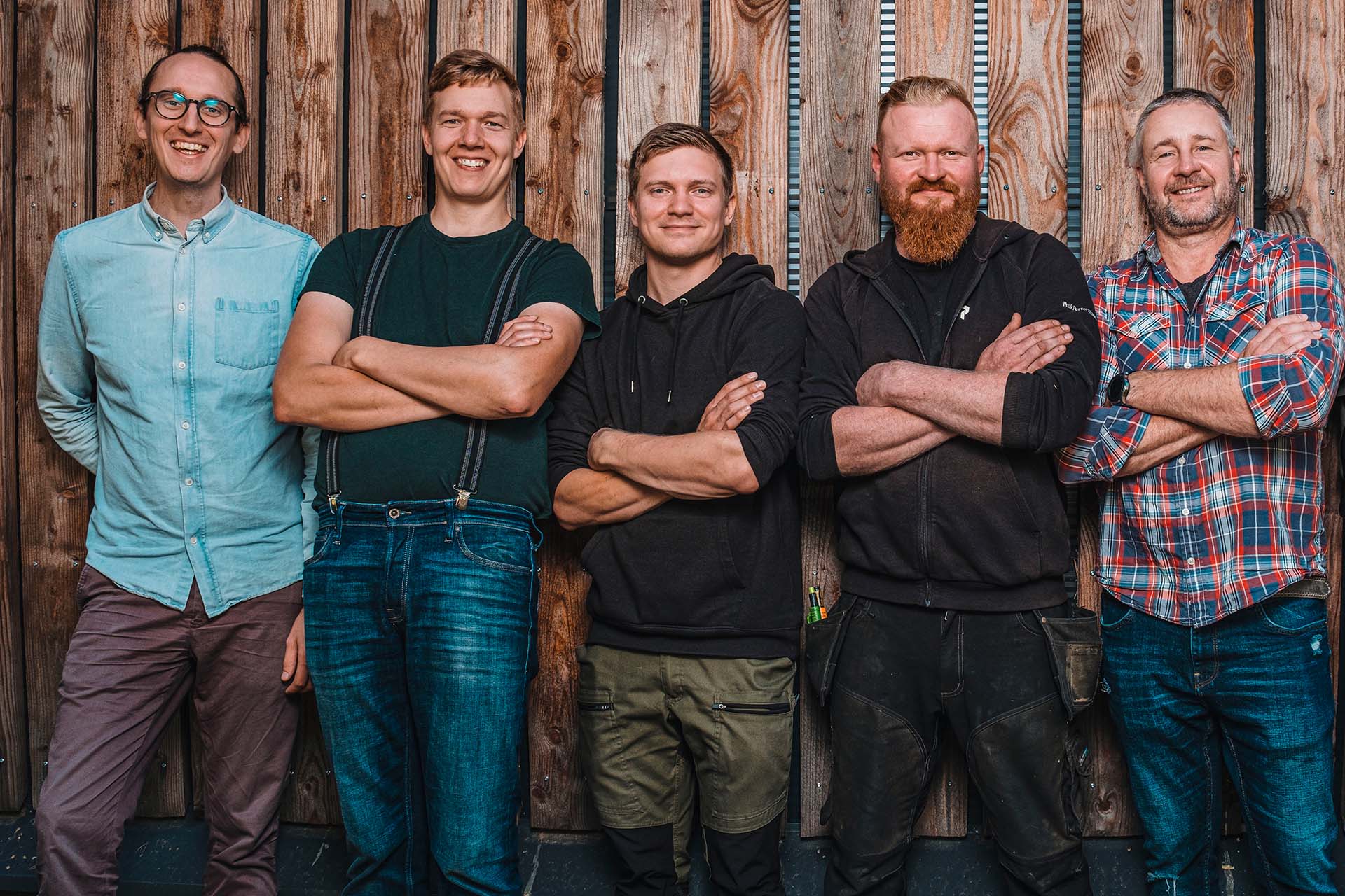 Hiil Oy henkilökuntaa - staff